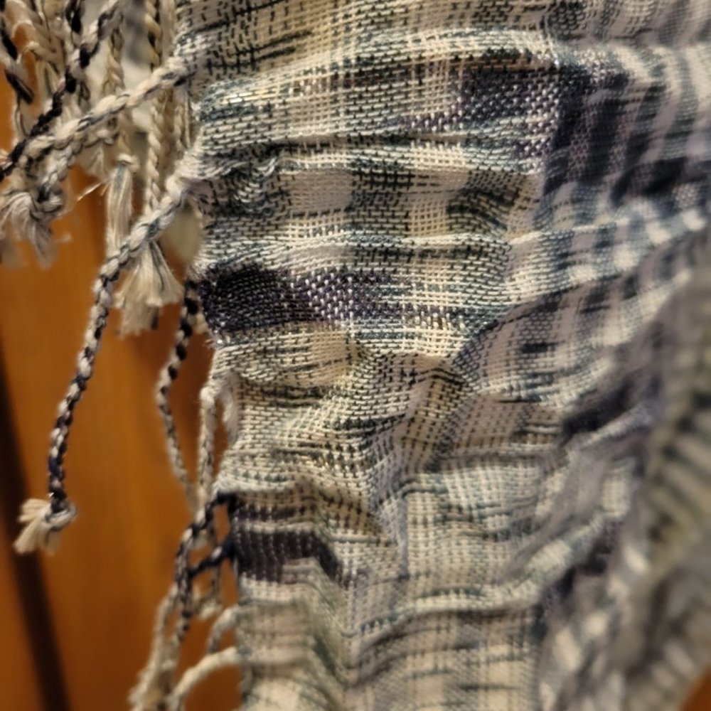 Scarf - Picture 3 of 4